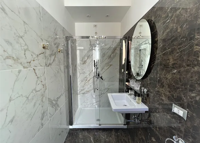 King Plaza Bed & Breakfast 4*